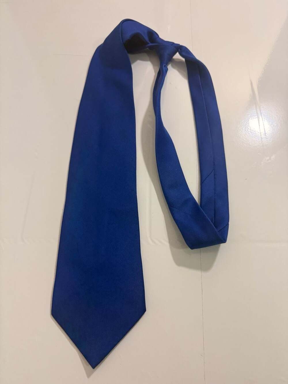 Do Ré Collections Men's Royal Blue Solid Color Necktie
